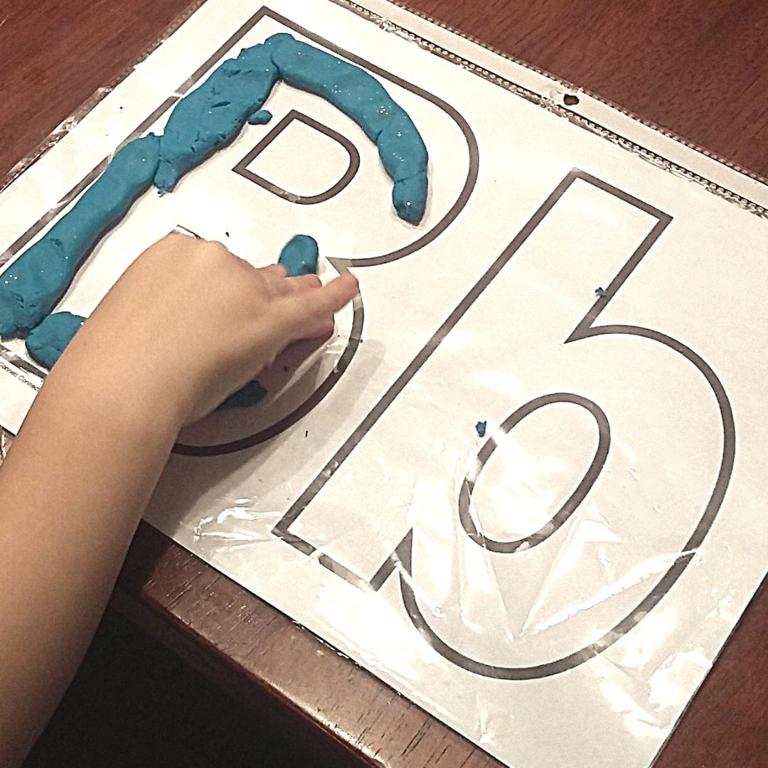 Lowercase Letter Outlines for Alphabet Crafts and Bulletin Board Letters